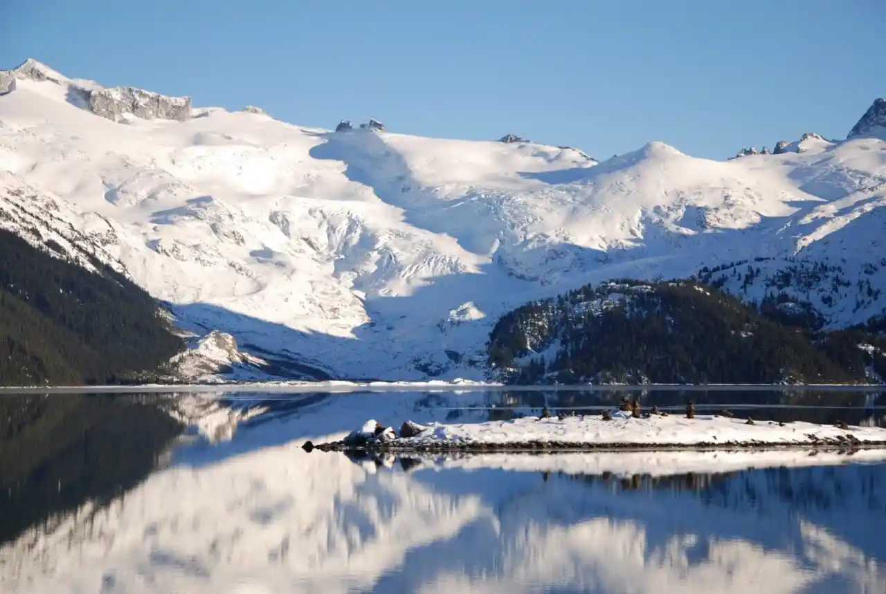 Looking across Garibaldi Lake to the Sphinx Glacier