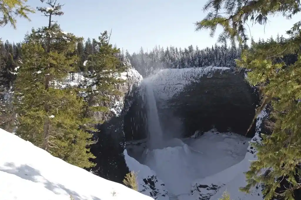 Helmcken Falls, one of the many gorgeous waterfalls in Wells Gray Provincial Park near Kamloops, BC