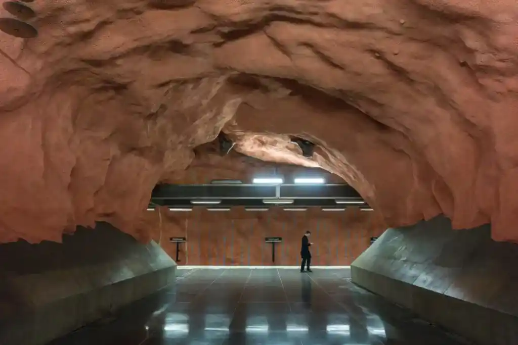 Art at Radhuset Station on the Stockholm subway. Find out how to visit this station and 11 others on a self-guided tour of Stockholm subway art.