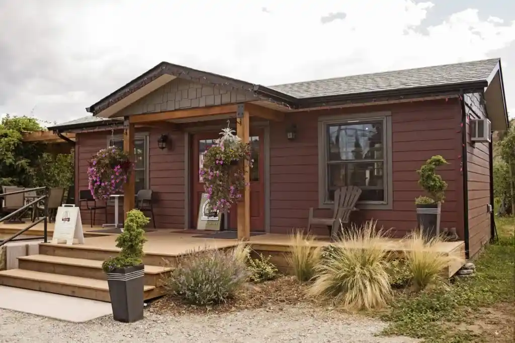 Summerland Heritage Cider in Summerland, BC. Explore Summerland's wineries by bike with this self-guided tour.