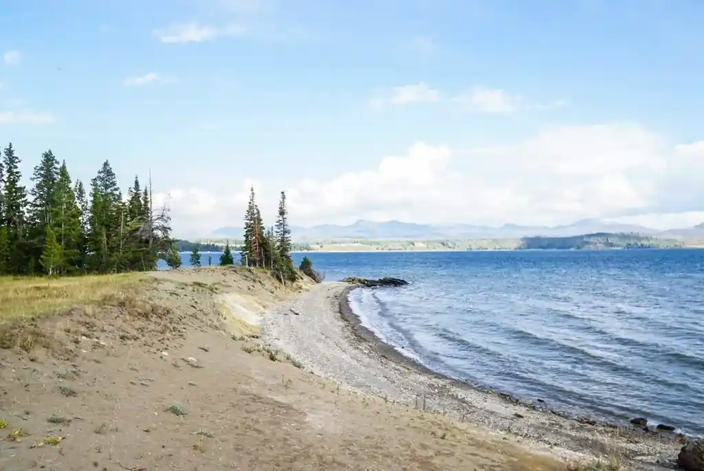 Storm Point trail in Yellowstone National Park