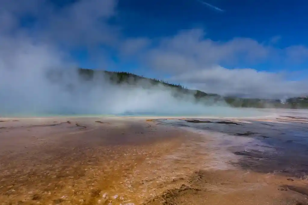 Grand Prismatic Spring in Midway Geyser Basin at Yellowstone National Park