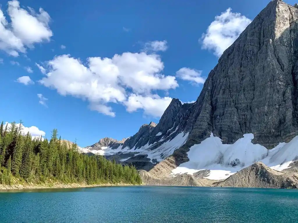 Floe Lake on the Rockwall Trail