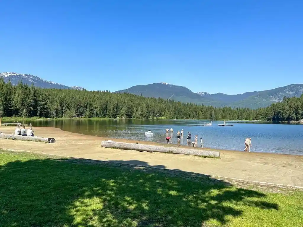 The sandy beach at Lost Lake