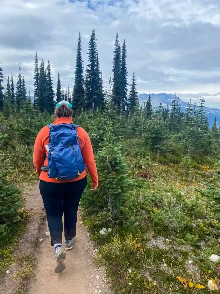 Taryn wearing the Mountain Hardwear Dynama/2 Pants on the alpine trails at Blackcomb